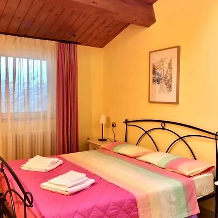 La Casetta Di Nocleg ze śniadaniem *